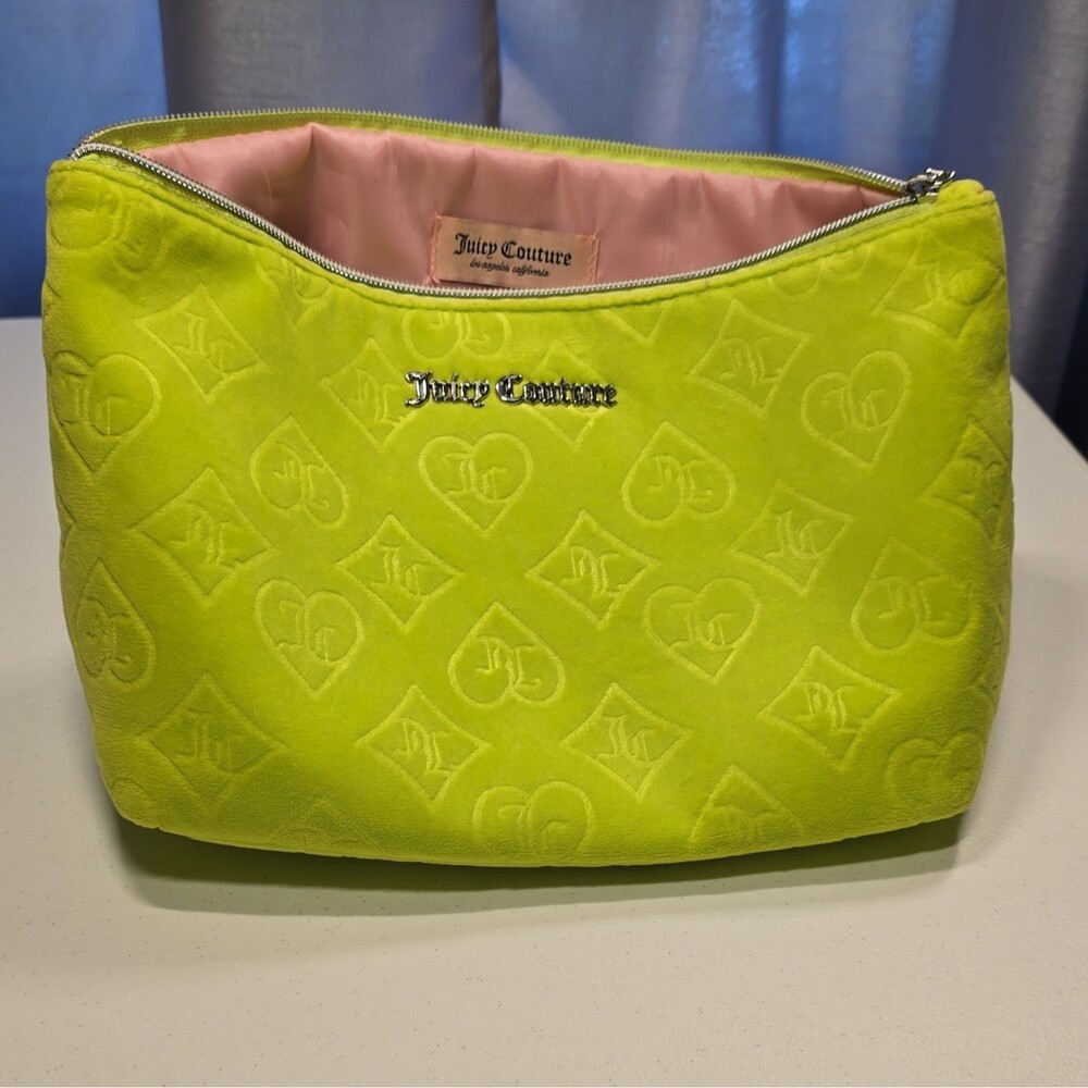 Juicy Couture Green Embossed Zip Makeup Bag Pouch with Pink Lining